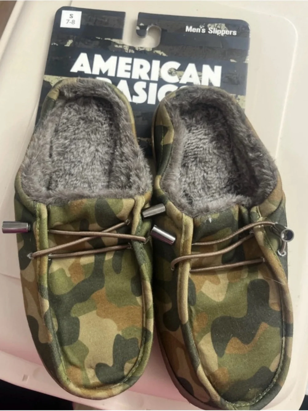 Marshall Men’s Camouflage Slip-On Slippers with Gray Faux-Fur Lining